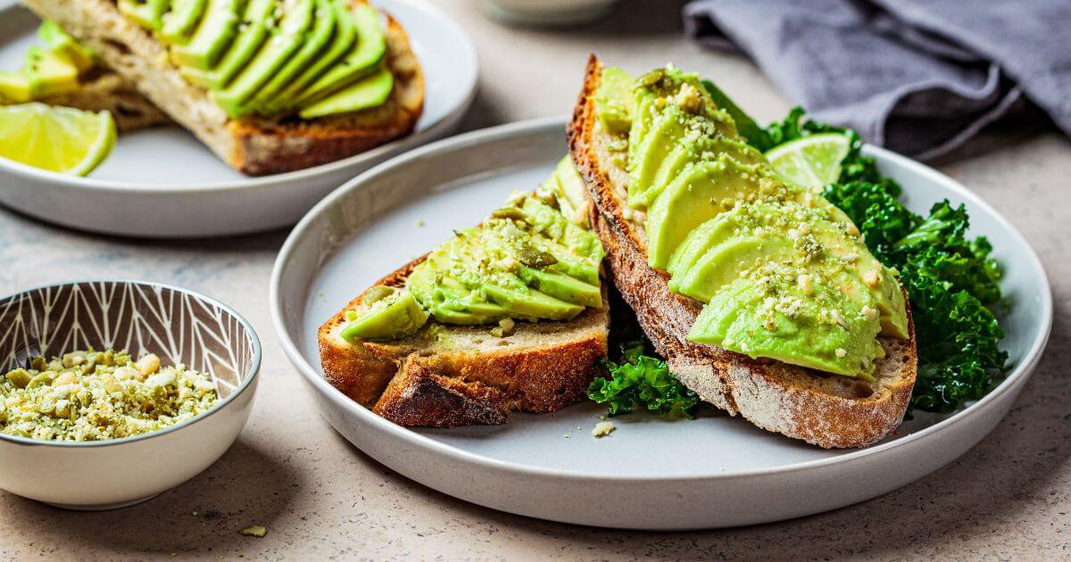 How to eat avocados on the keto diet